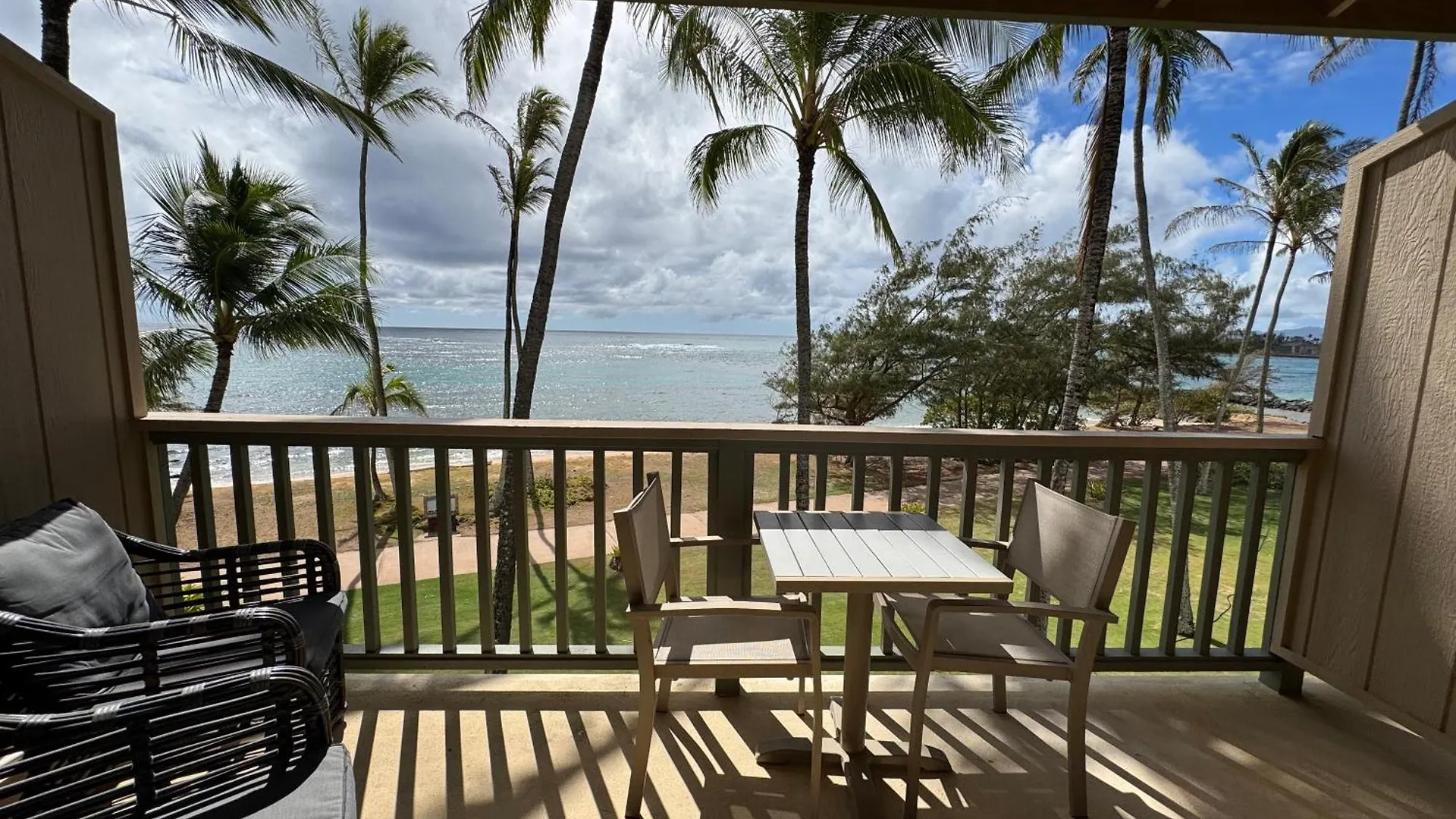 Hotel Coral Reef Kapa'a